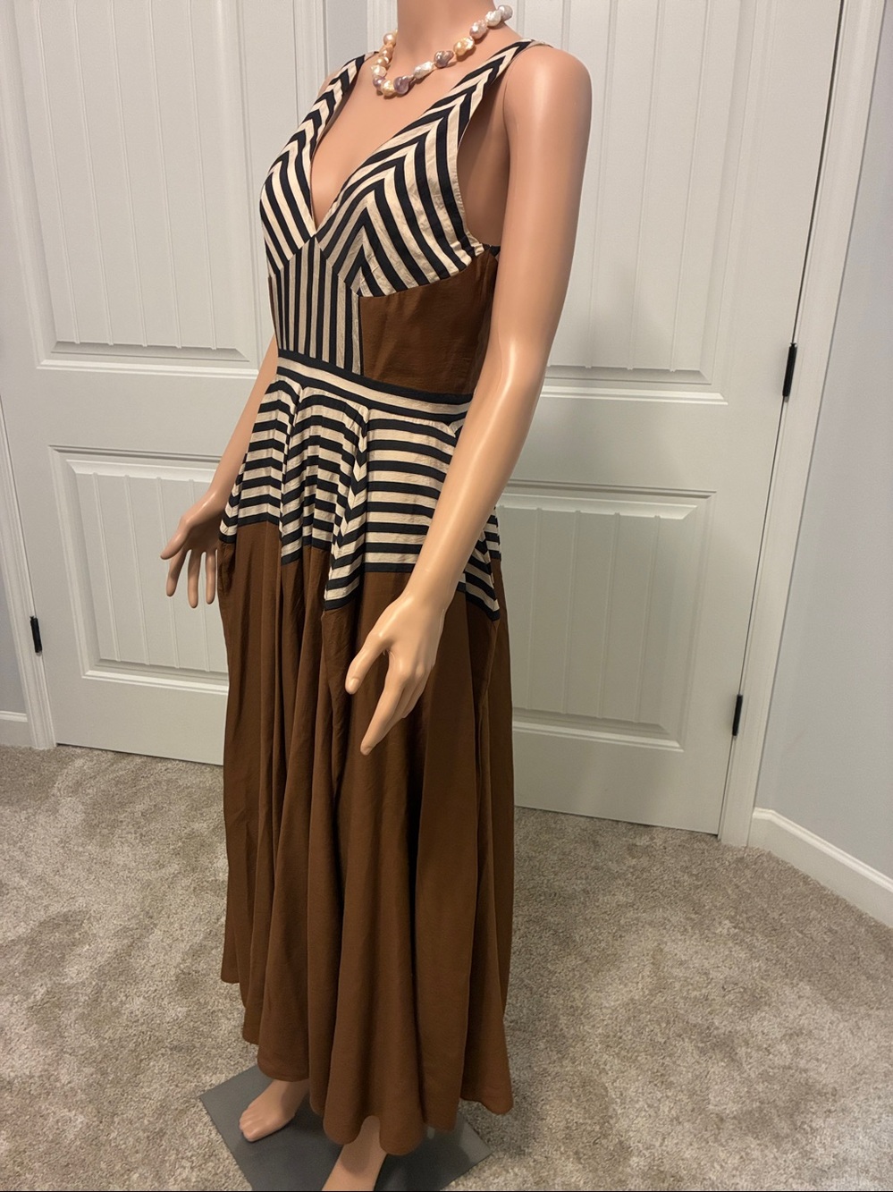 ANTONIO MELANI Black and Brown Striped V-Neck Maxi Dress - Picture 3 of 11
